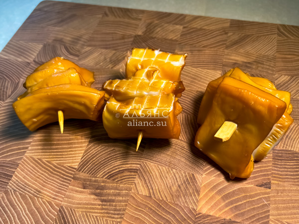 Шашлычок из кальмара х/к в Болшево