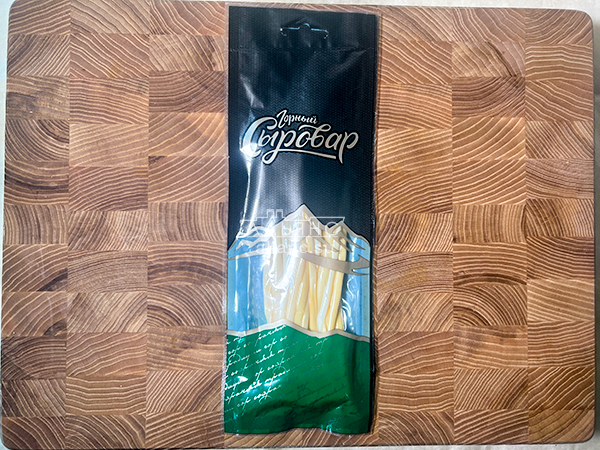 Сыр 60 гр ГОРНЫЙ СЫРОВАР (Нити копчёные) в Болшево