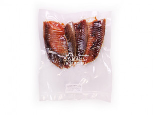 Снеки к пиву: Ребра воблы с икрой